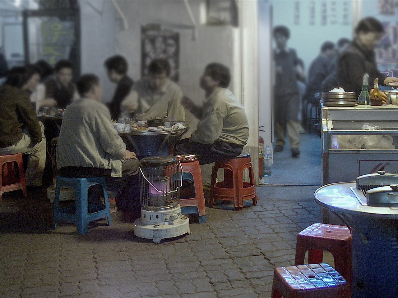 stool，conceptual design，cross-legged，Living habits，furniture，