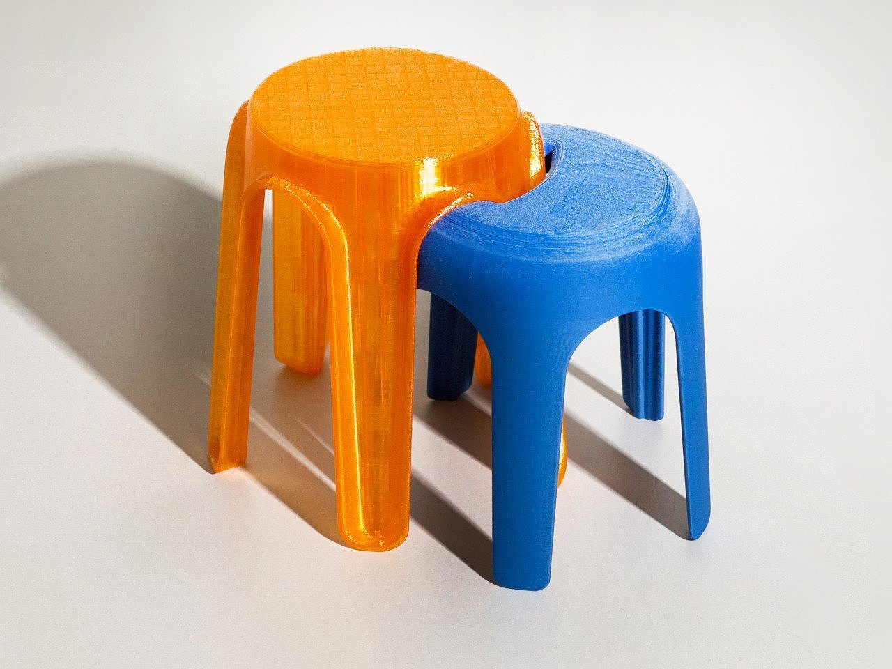 stool，conceptual design，cross-legged，Living habits，furniture，