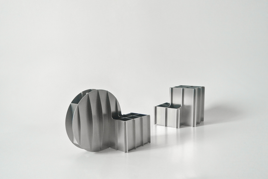 Seat design，Chair design，Create 101，stool，toughness，Metal，Stationery design，clocks and watches，Wall clock，Desktop storage，pen container，Business card holder，lamps and lanterns，a chandelier，Metallic materials，Lamp design，Desk lamp，Hexagonal prism design，Square design，crackle，