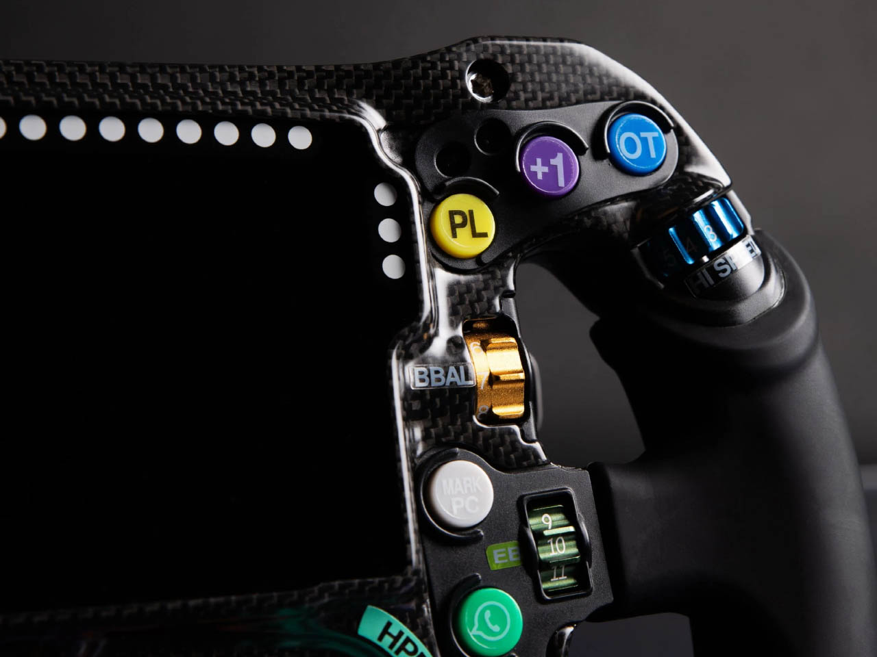 Official Authorization，mercedes，Racing steering wheel，