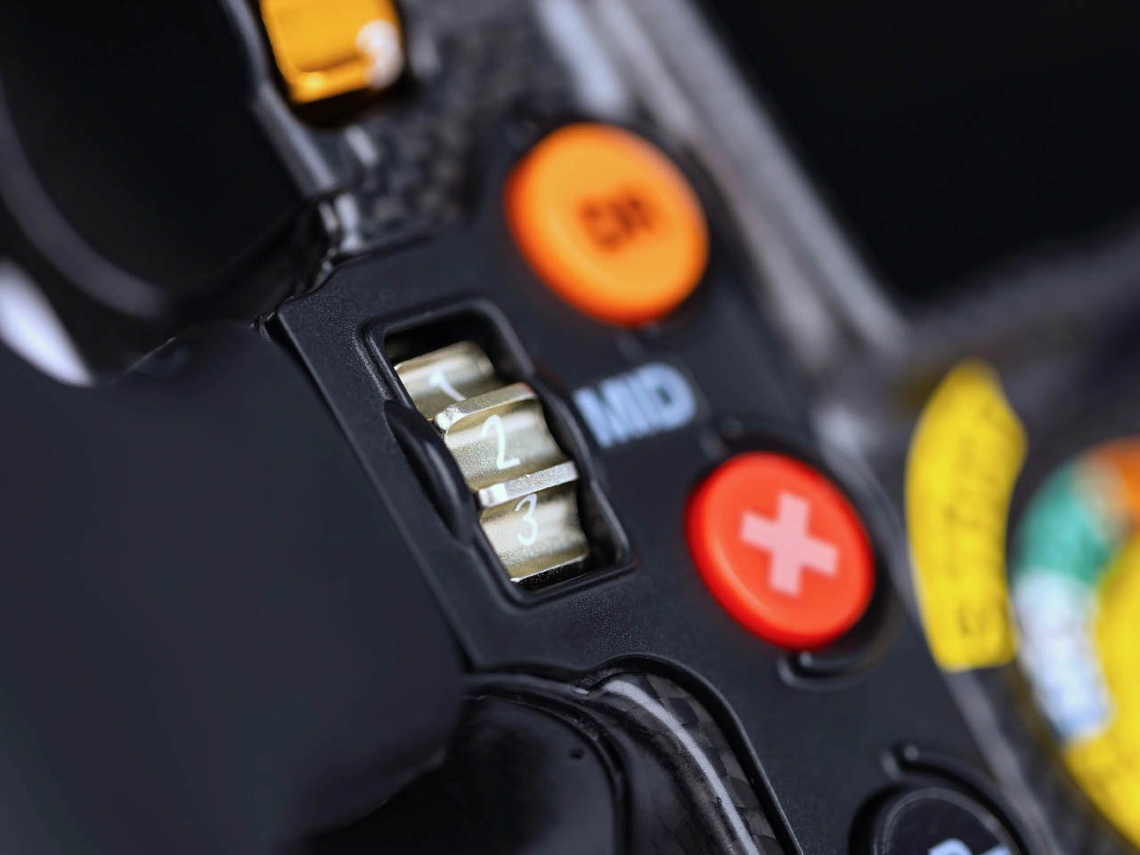 Official Authorization，mercedes，Racing steering wheel，