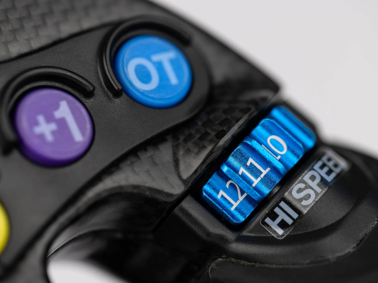 Official Authorization，mercedes，Racing steering wheel，