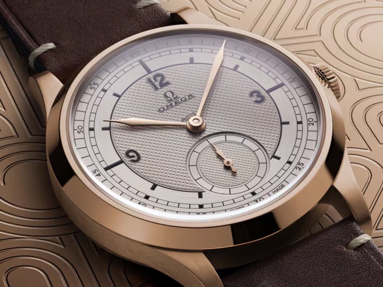 Paris Olympic Games，copper gold，Wrist watch，