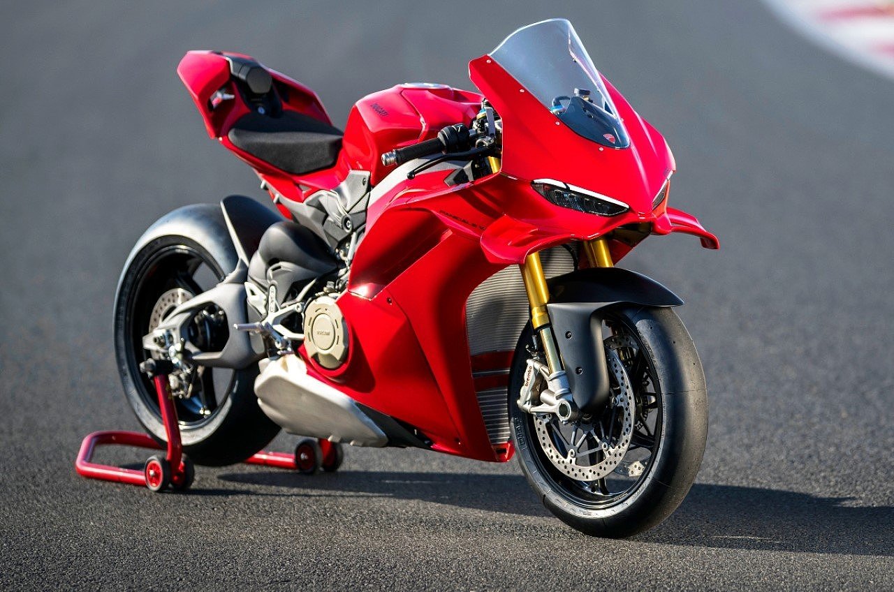 Ducati，Panigale V4，Super motorcycle，