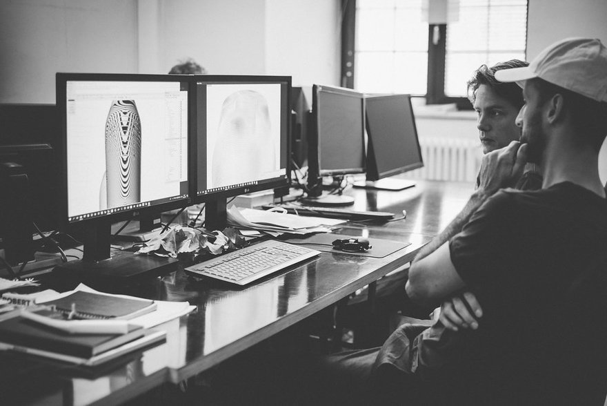 bottle，Outdoor sports，container，