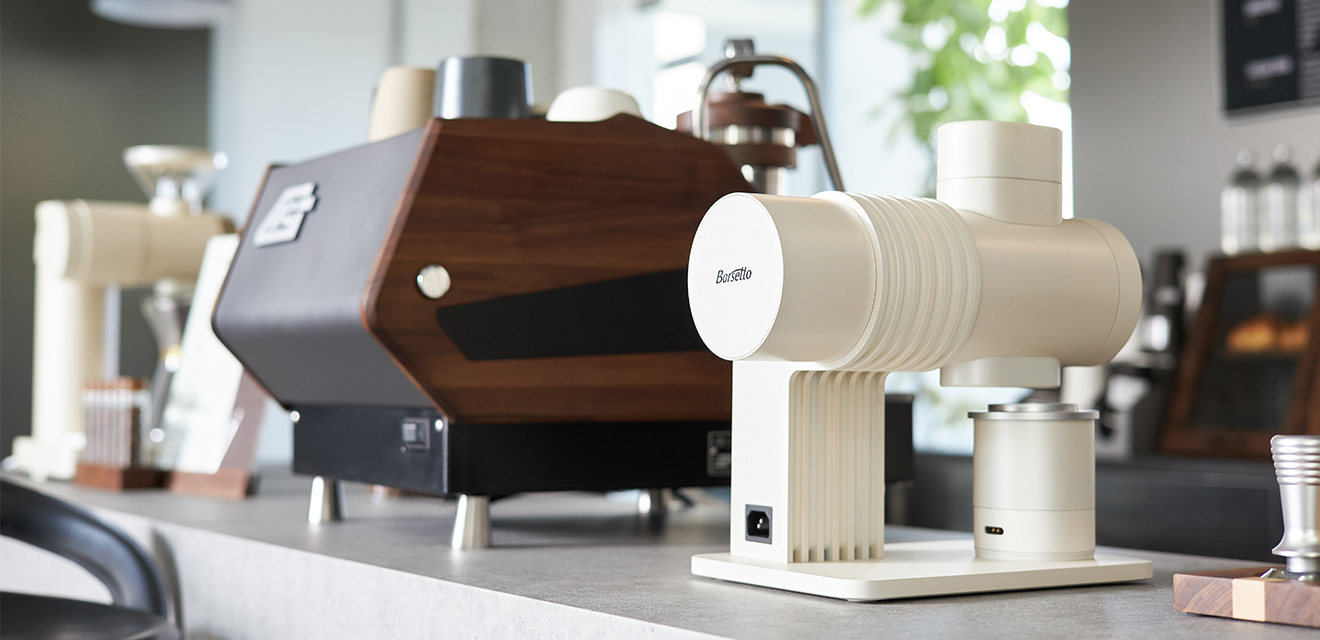 Brushless motor，64MM Titanium Plated Flat Knife，industrial design，Bean grinder，product design，Barsetto，Yum Chart，Intelligent with weighing powder cup，