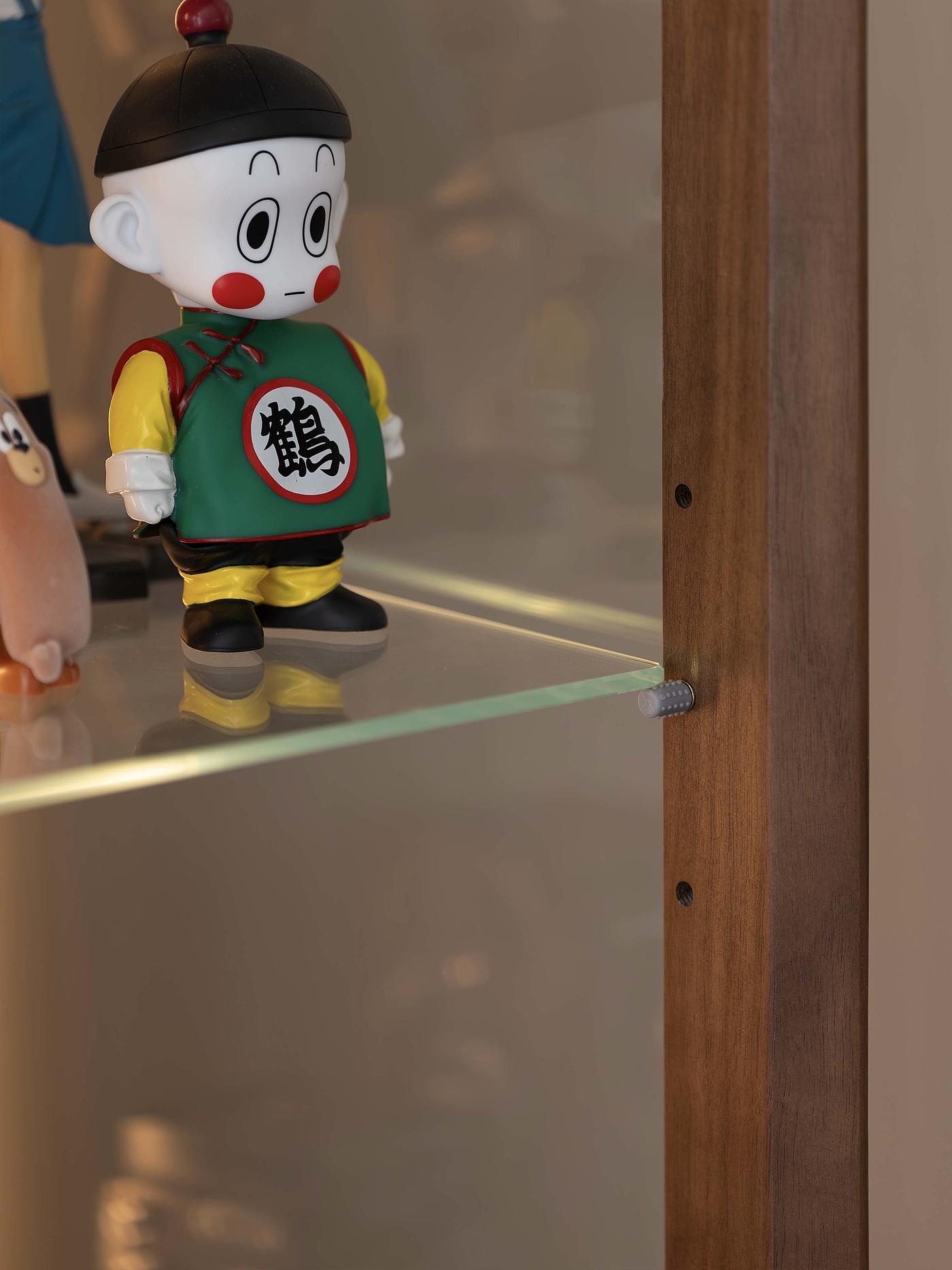 Original design，furniture design ，Display cabinet，Residential Furniture，Solid wood furniture，Black walnut furniture，