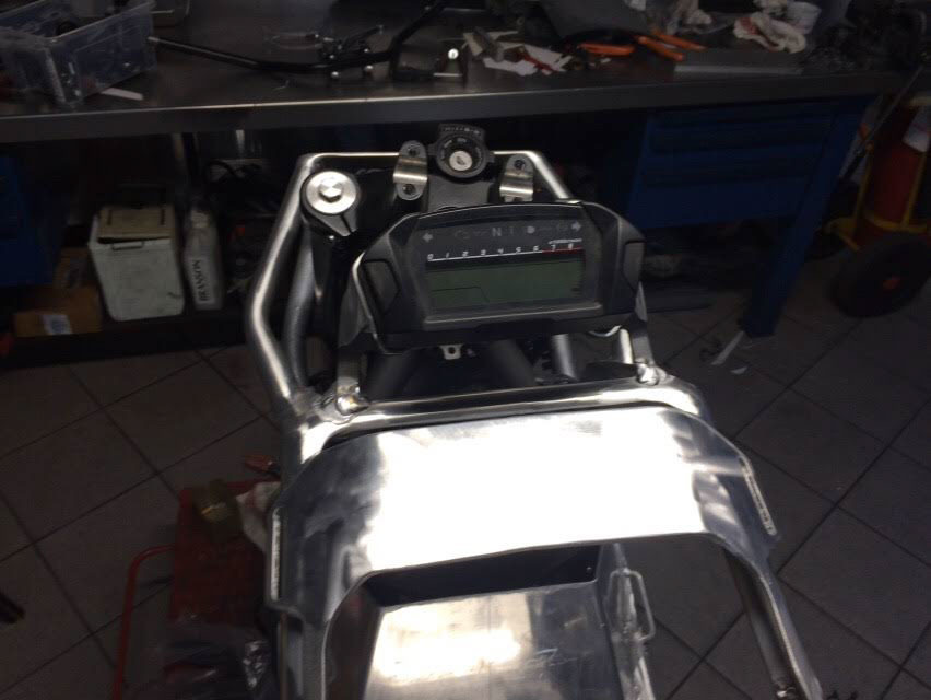 traffic，industrial design，motorcycle，locomotive，honda，Model，