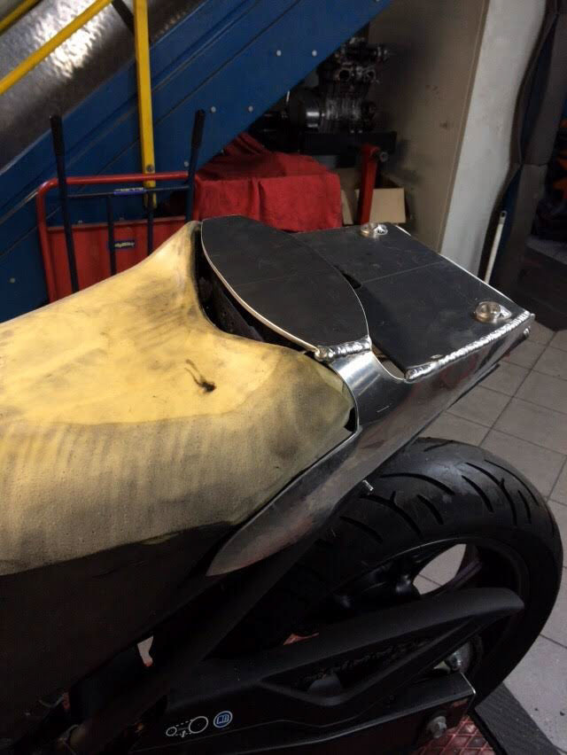 traffic，industrial design，motorcycle，locomotive，honda，Model，