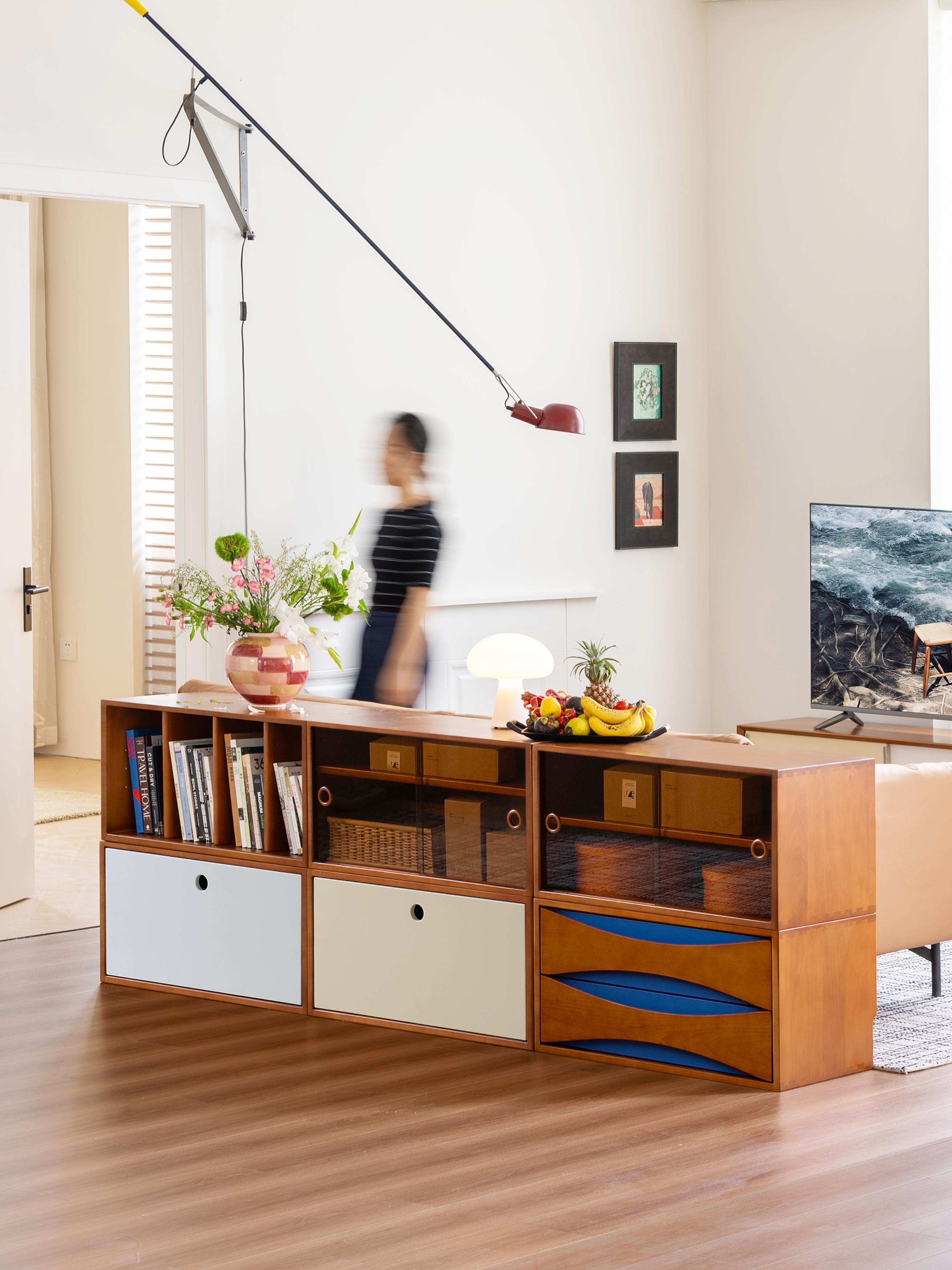 Original design，Side cabinet，Solid wood furniture，Residential Furniture，medieval furniture，furniture design ，