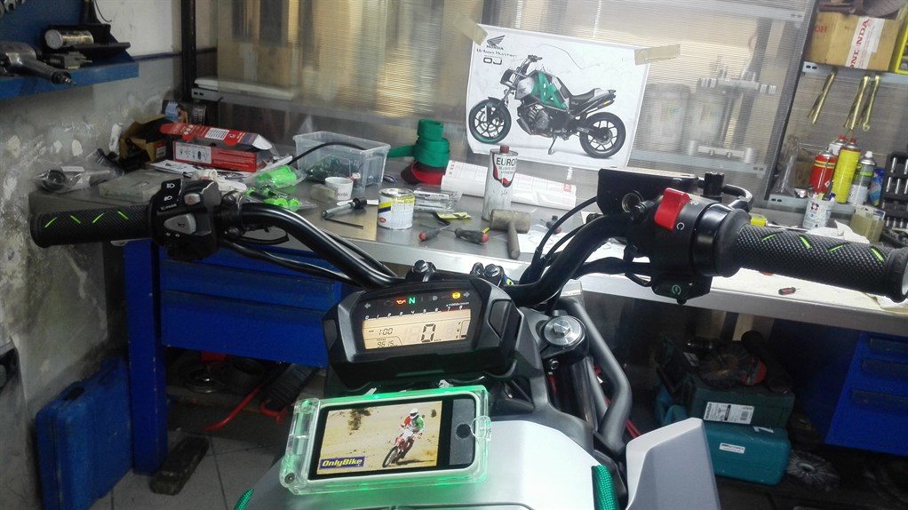 traffic，industrial design，motorcycle，locomotive，honda，Model，