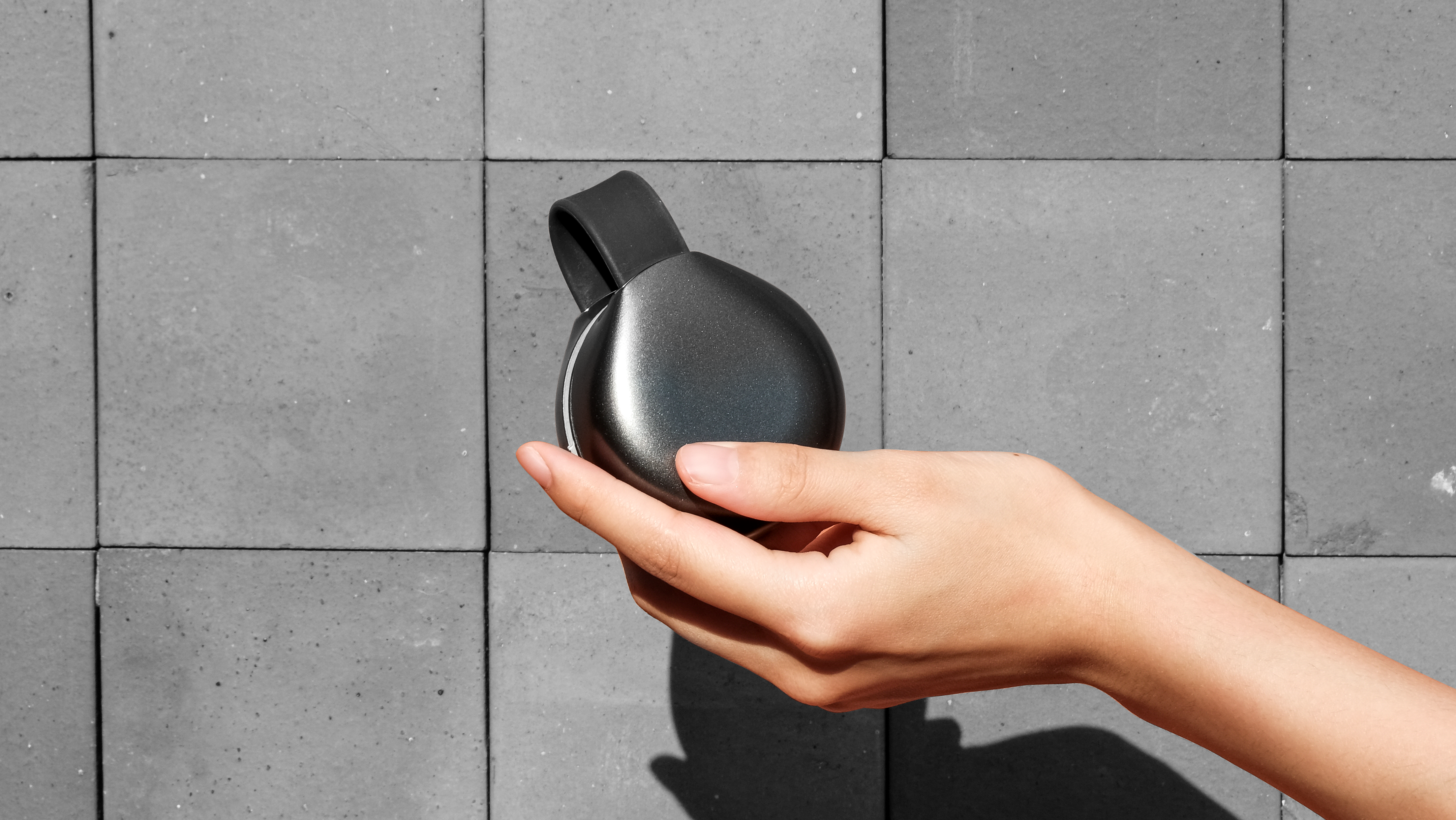 Wireless charging，Three in one wireless charging，Mobile wireless charging，Earphone wireless charging，Watch wireless charging，Mobile Accessories，Mobile phone charger，Portable charger，