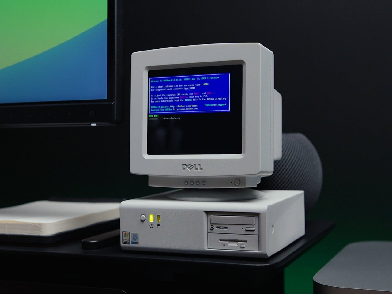 computer，Mini version，retro，Retro，Windows XP，