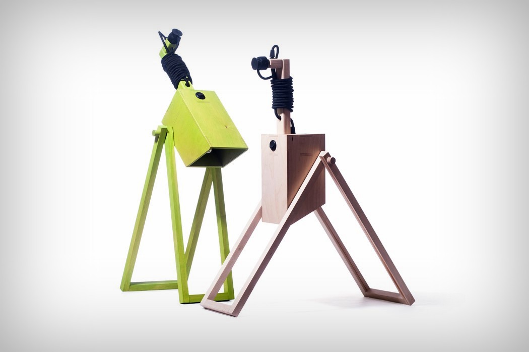 Desk lamp，rotate，