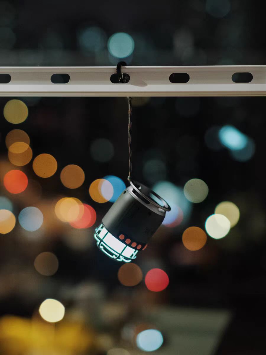 Camping lamp，Bluetooth audio，outdoors，camping，Metal，