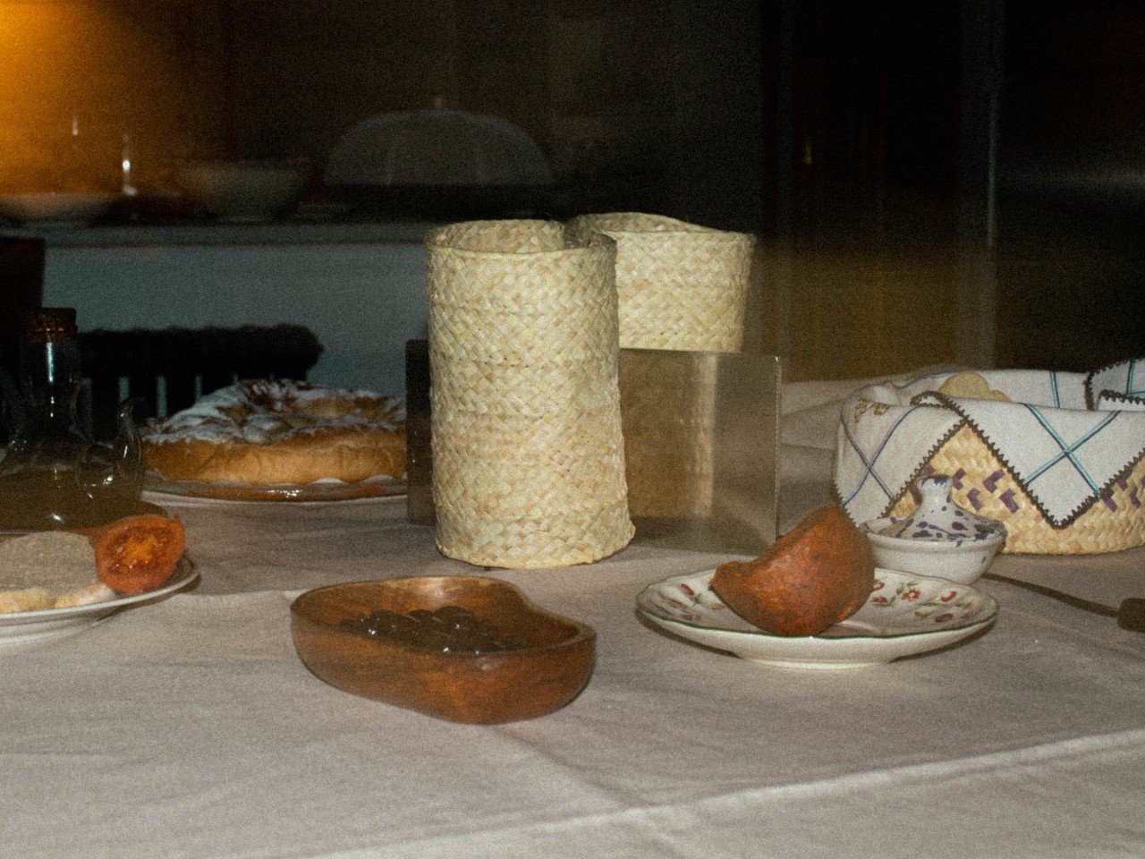 Traditional handicraft，Catalina，cozy，lamps and lanterns，llata，