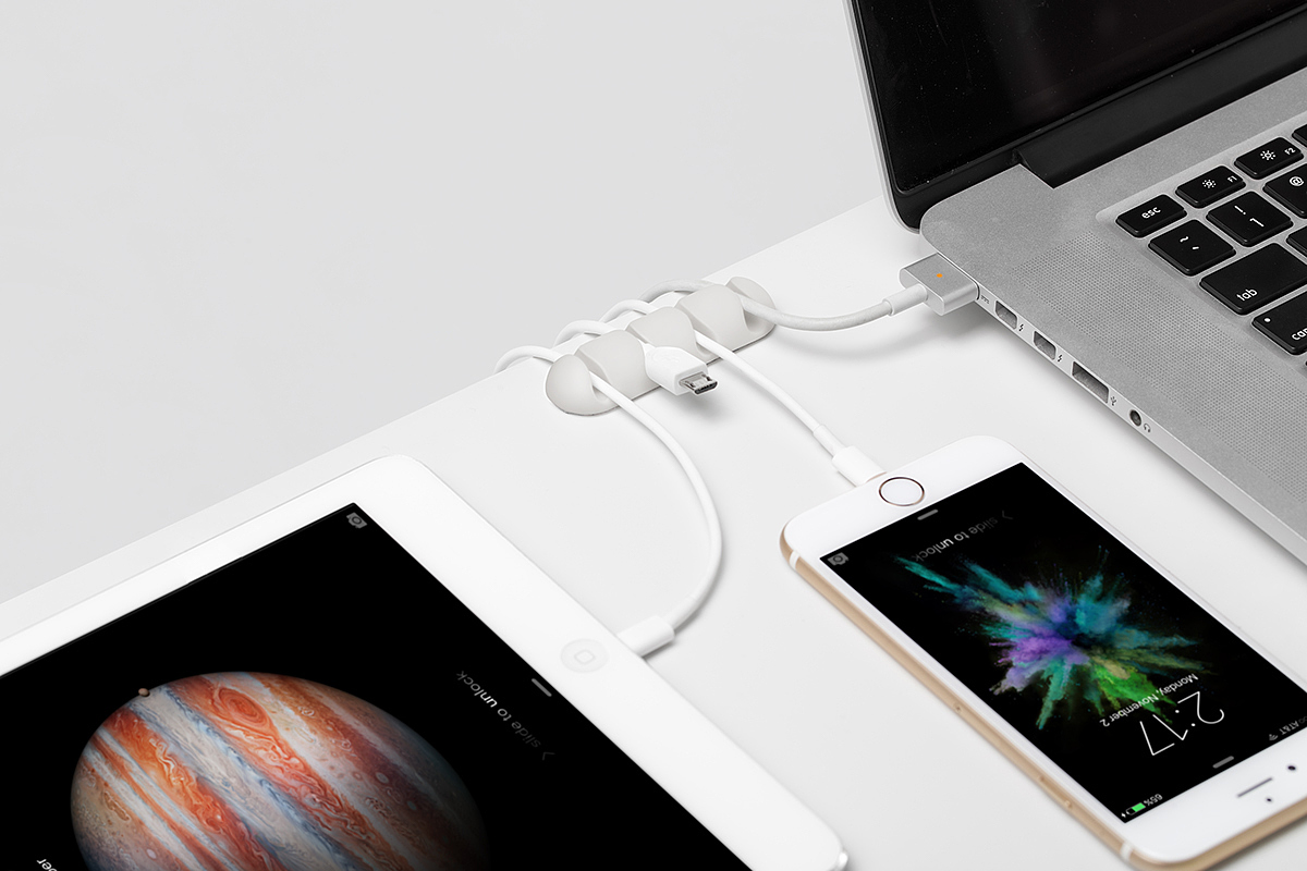 bluelounge，cabledrop，Desktop hub，Digital accessories，product design，