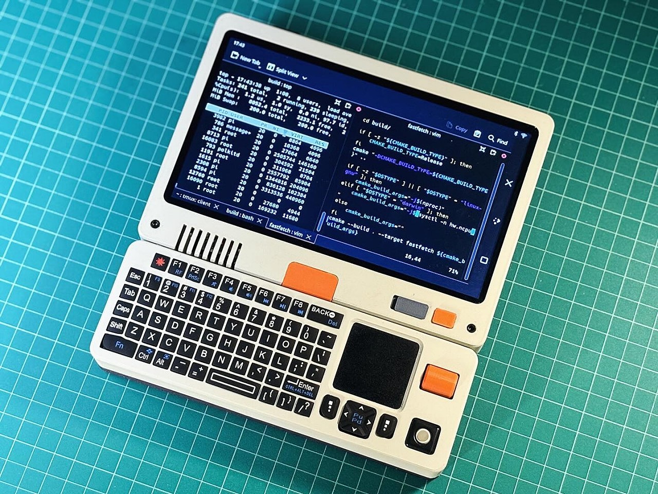 Pilet，Portable computer，Cyberpunk，modularization，Project Consolo，