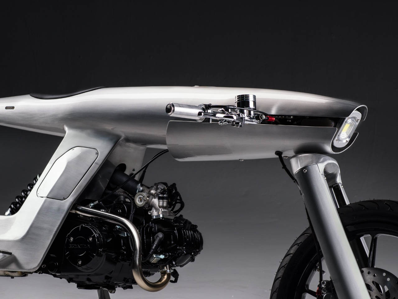 Motorcycle，EVE Odyssey，aluminium alloy，Single side rocker arm，Modern machinery，