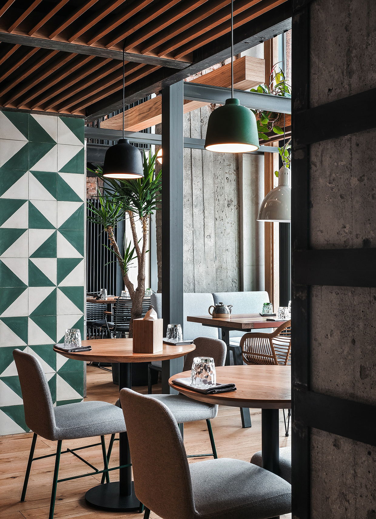 Restaurant Design，Hotel Design，Front desk design，Guest room design，Textile，Metal，Mood，high-end, sophisticated and classy，