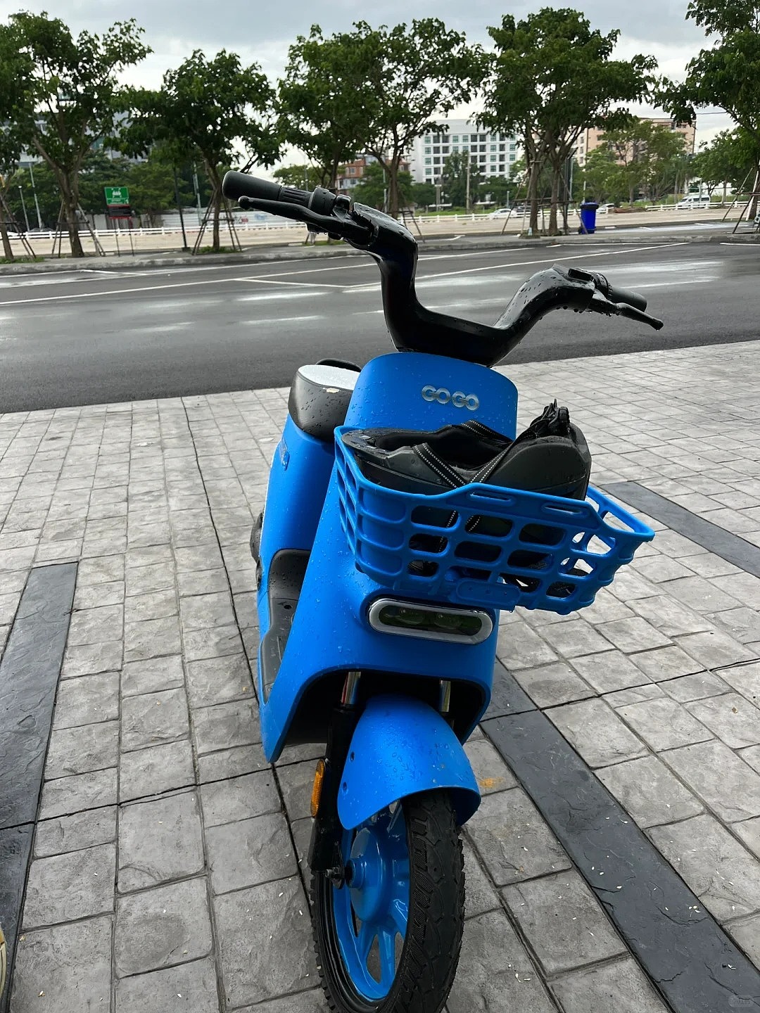 Bike sharing，electric two-wheel，Small bag，