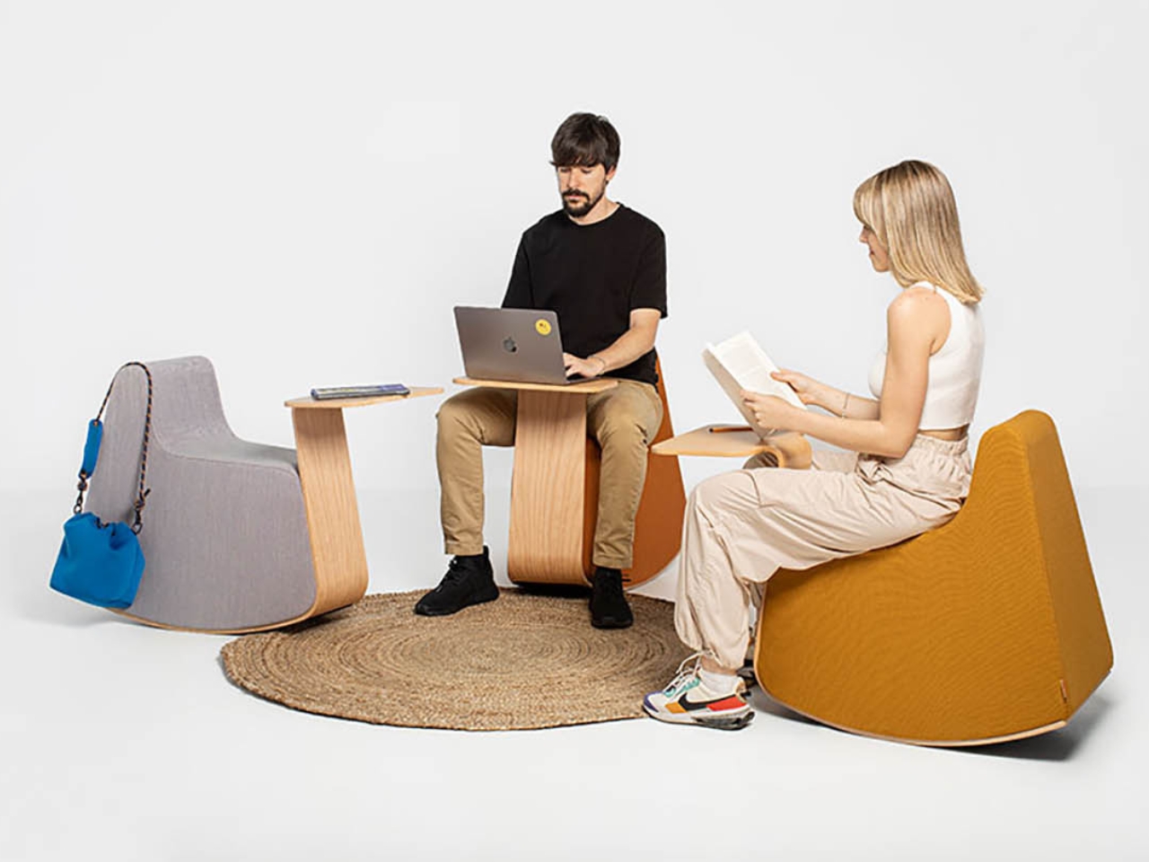 Ergonomics，swing，chair，woodiness，