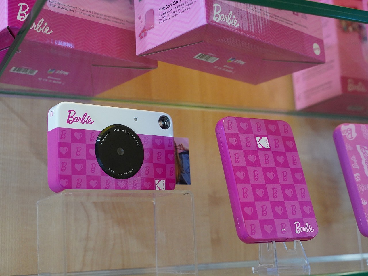 Kodak，Barbie，Print，Limited edition，Pink，