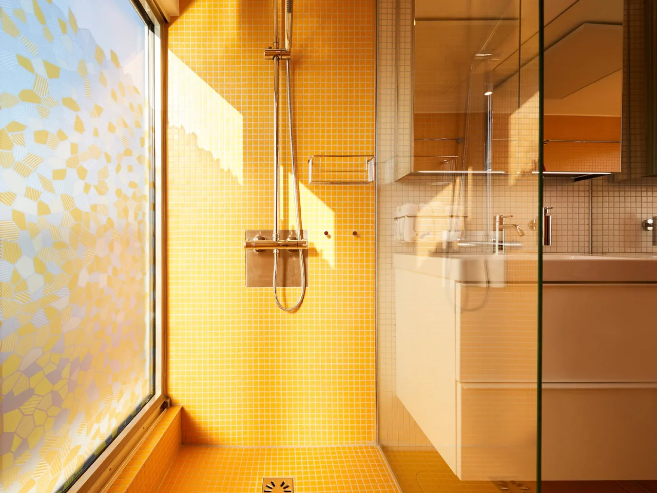 Miniature House Boat，environment protection，Water life，solar energy，