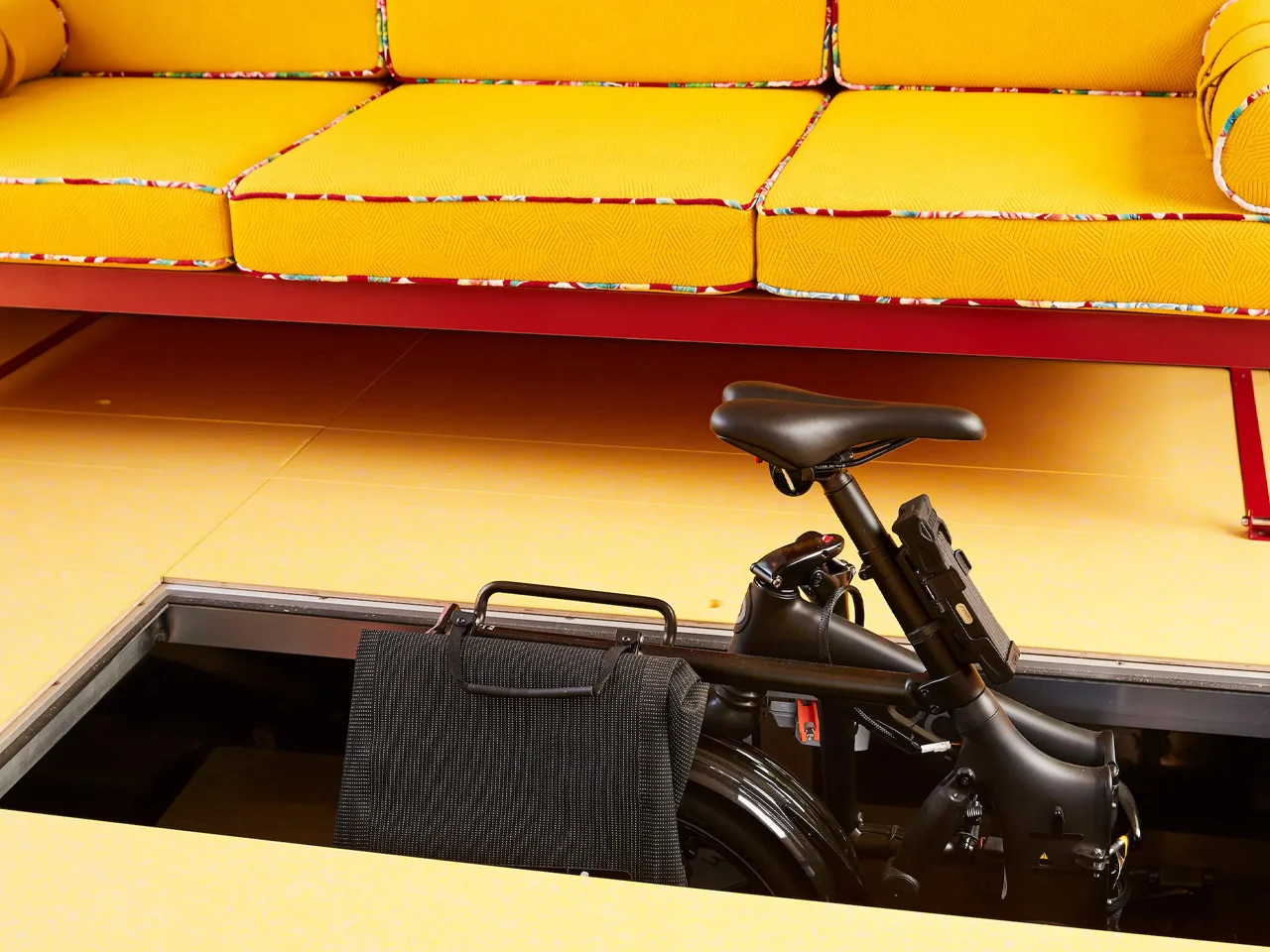 Miniature House Boat，environment protection，Water life，solar energy，