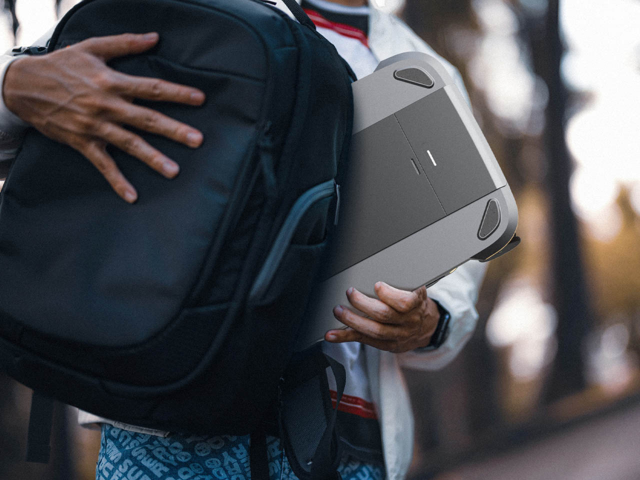 MoDi，Personal mobile device，Suspended plate，Electric scooter，Urban commuting ，