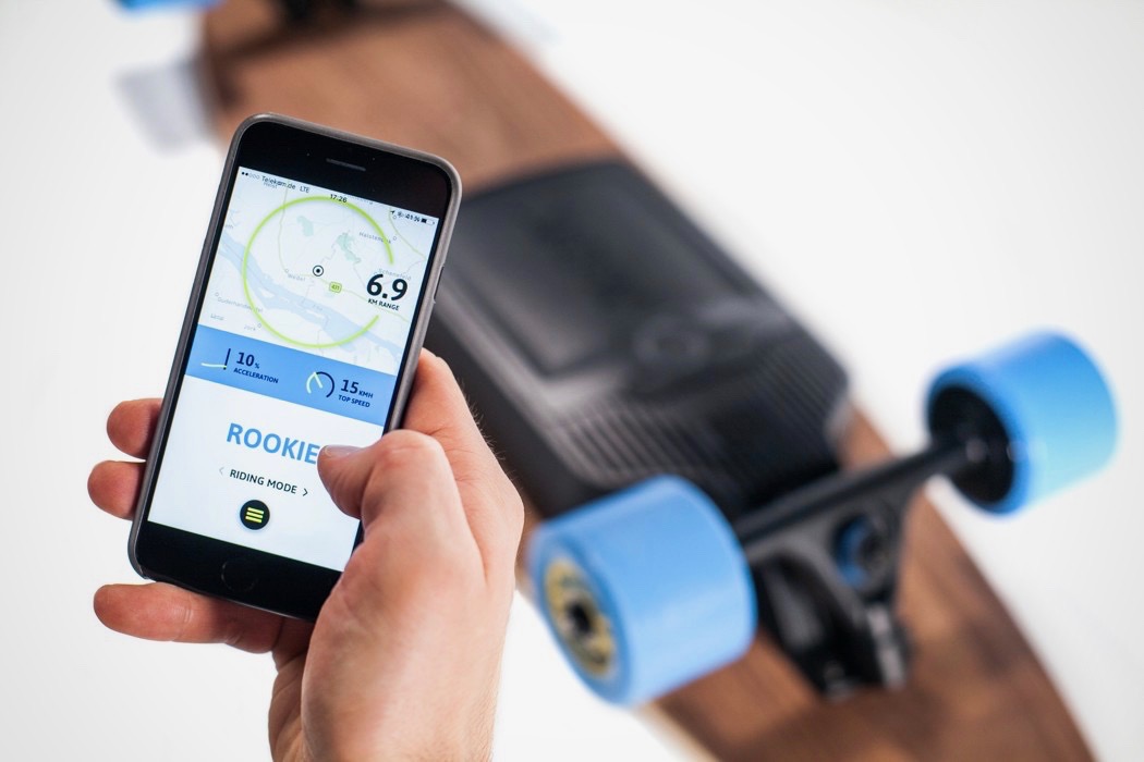 tesla，Skate，Electric vehicle，industrial design，outdoor sport，