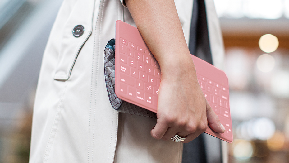 Logitech，keyboard，color，