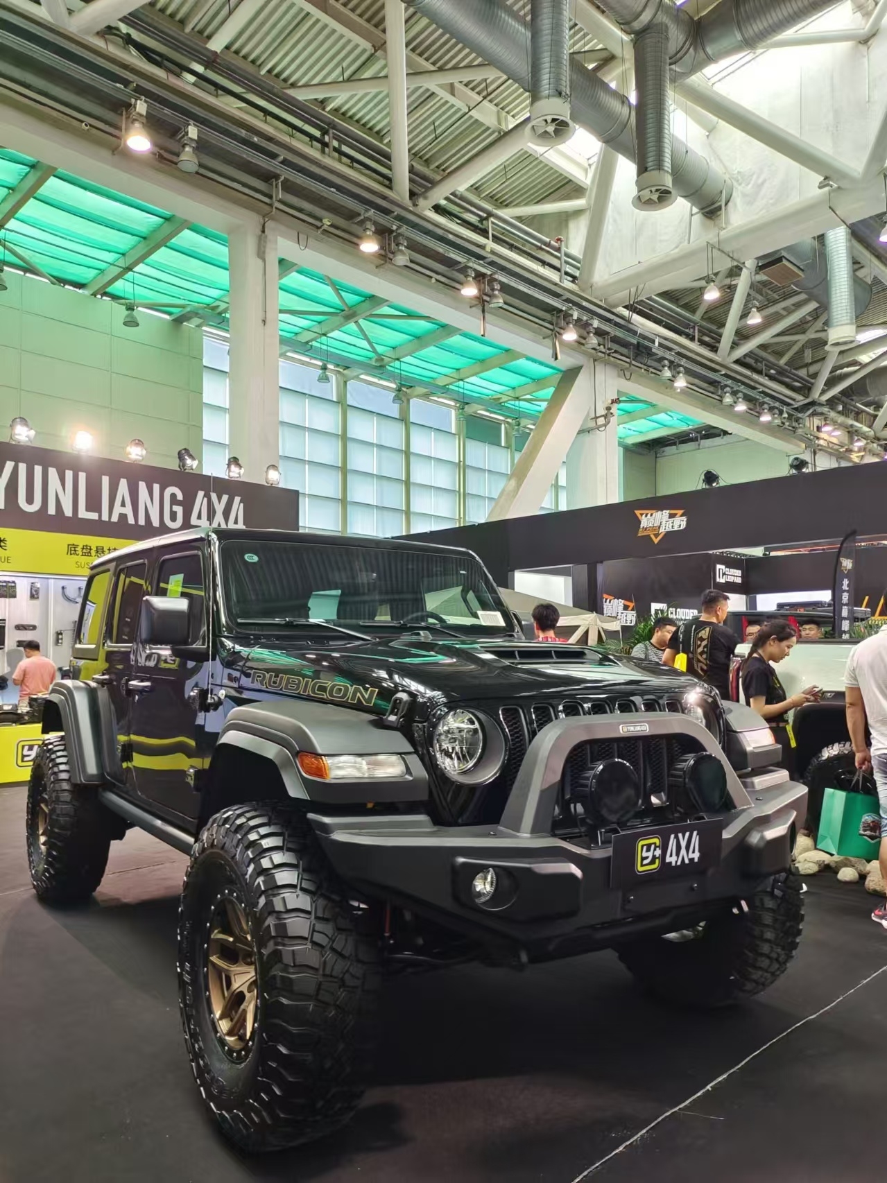 Off-road vehicle modification accessories kit design upgrade，