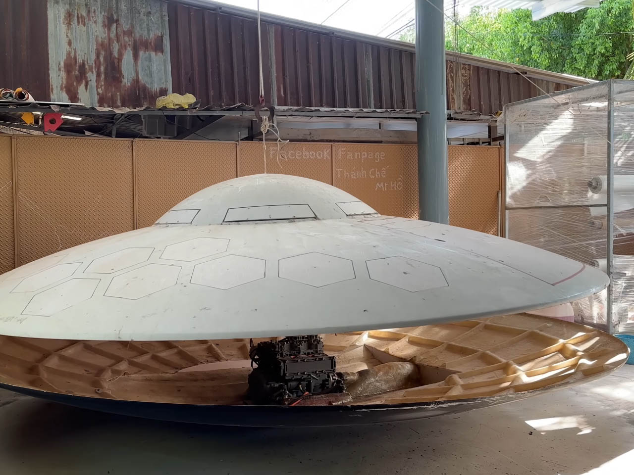 jet ship，vehicle，ship，industrial design，