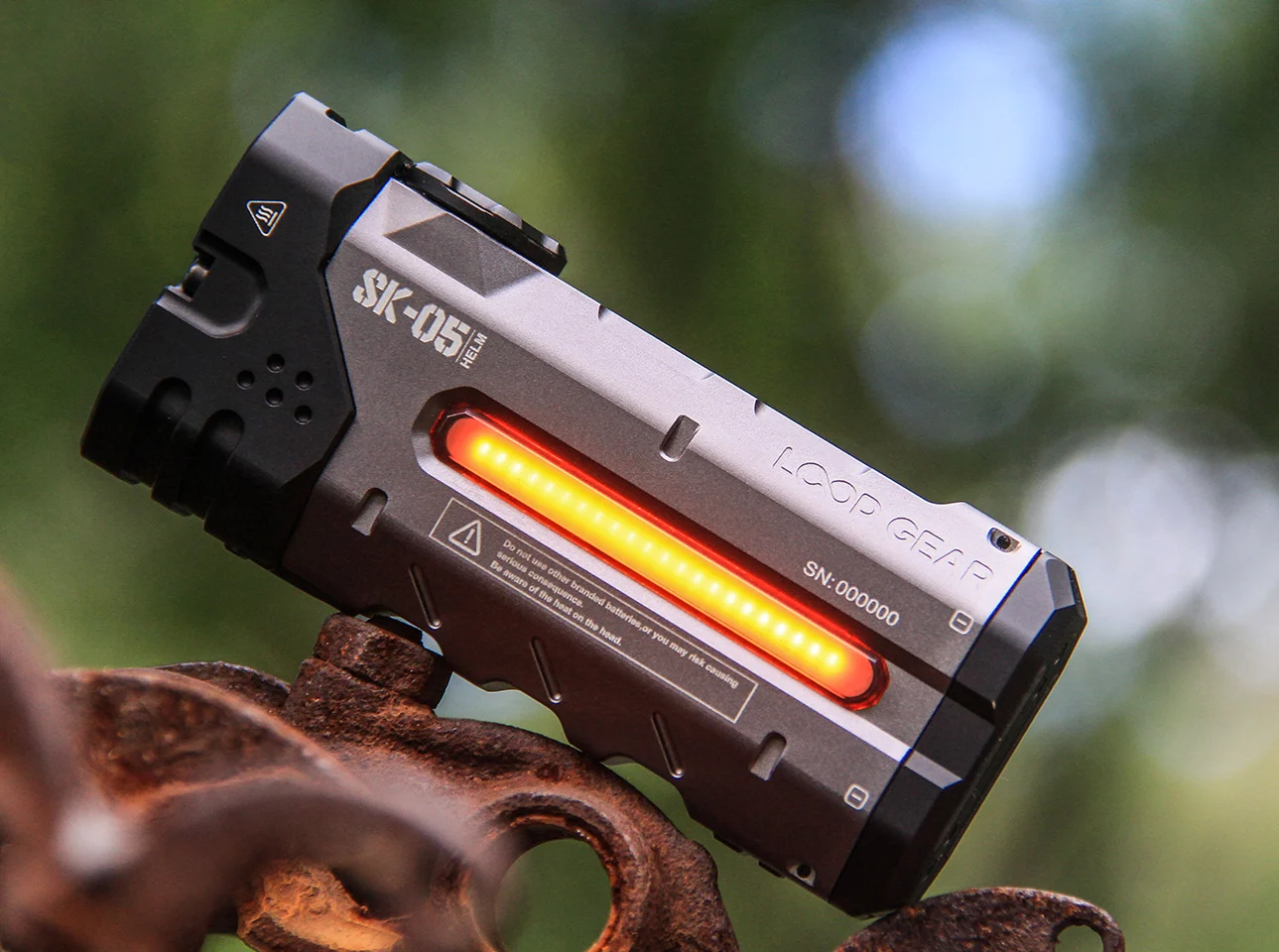 Portable lighting，Standby power supply，Waterproof design，Flashlight，Compact design，