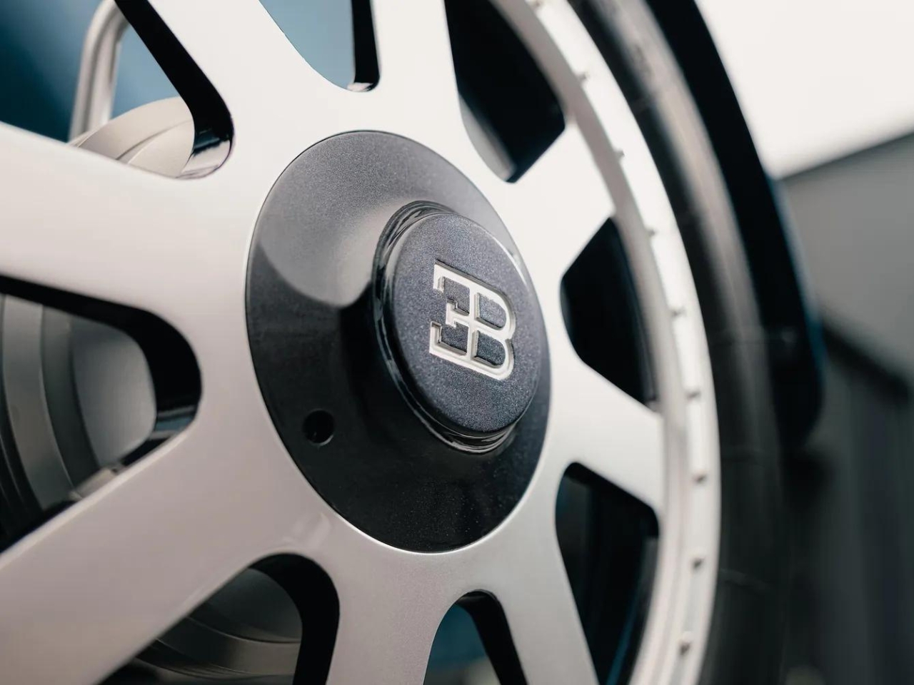 bugatti，automobile，vehicle，Bugatti，