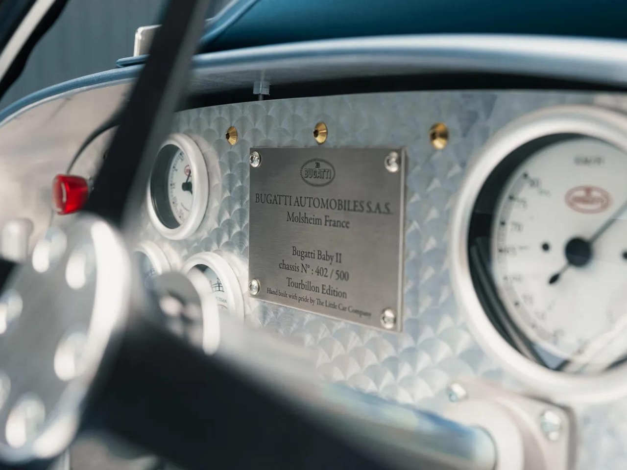 bugatti，automobile，vehicle，Bugatti，