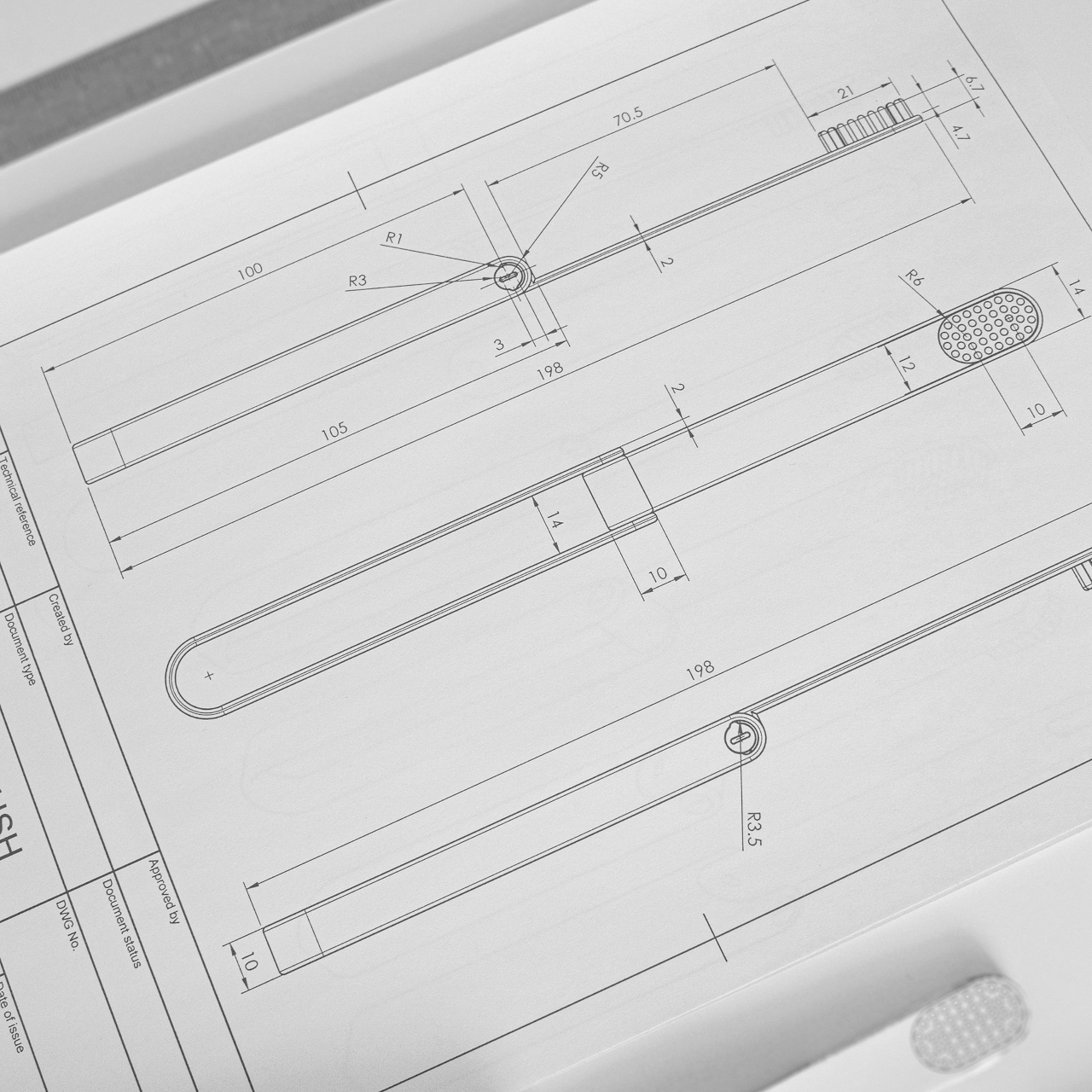 io，Travel toothbrush ，Folding toothbrush，Personal protective equipment，