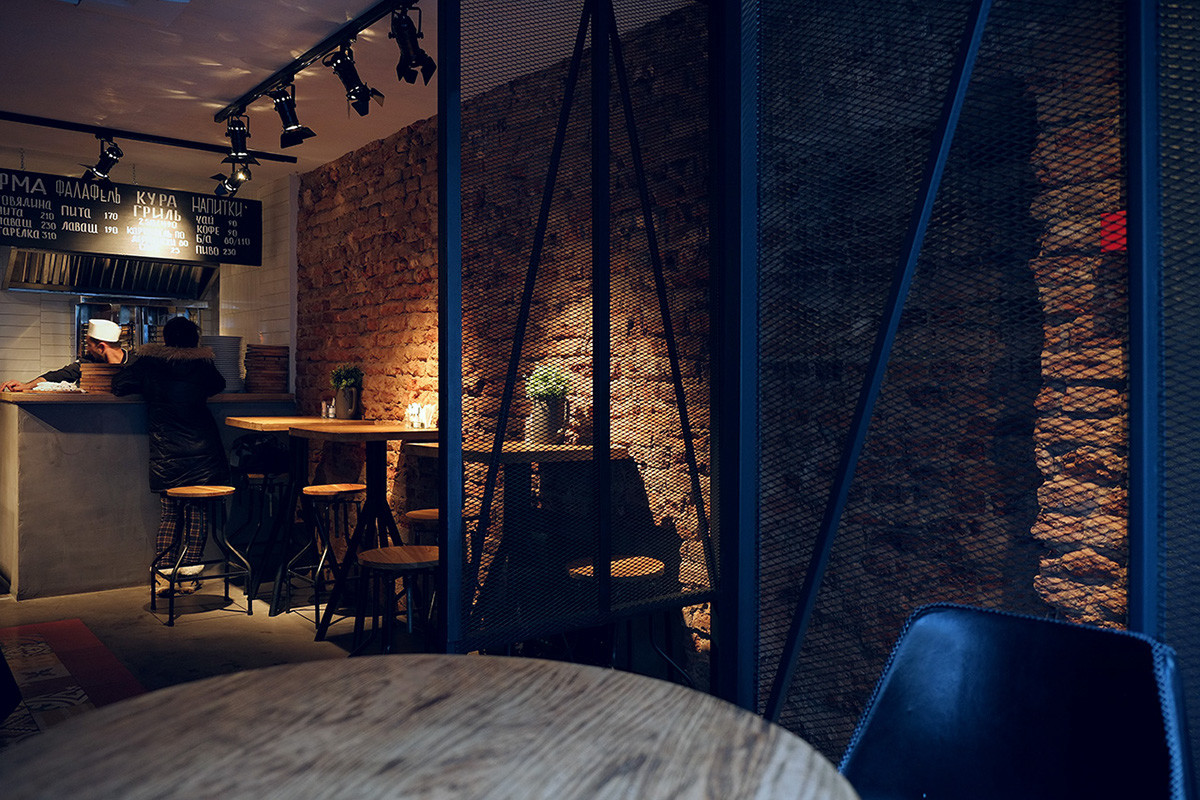 literature，restaurant，indoor，decorate，furniture，