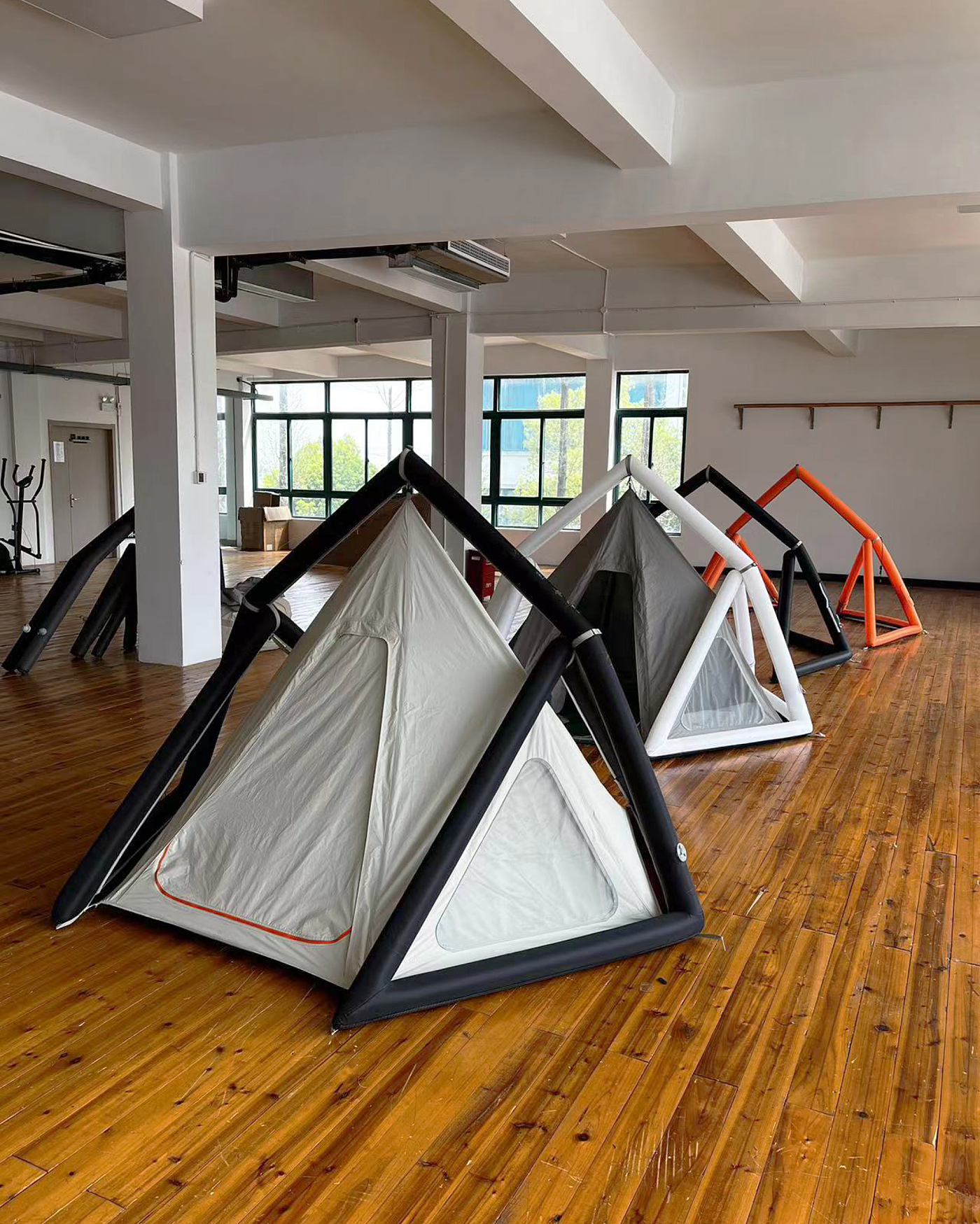 Tent，Outdoor equipment，Portable，The Ideal Car，inflation，Park Tent，Makkaudi，camping，
