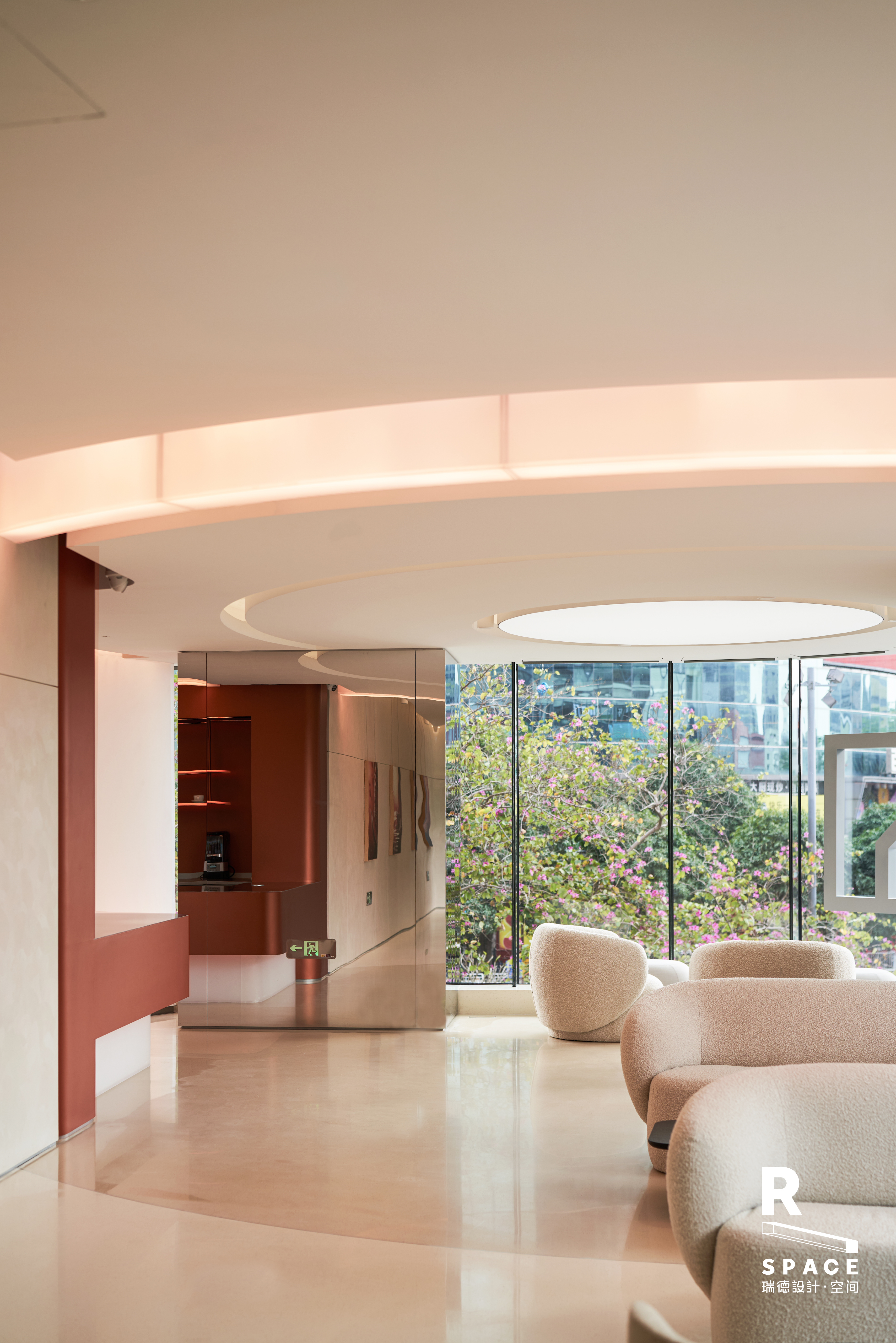 Original works，Commercial space design，New energy vehicle，Pole Krypton Center，Foshan lion dance，In the local culture，Red design，Hangzhou design company，