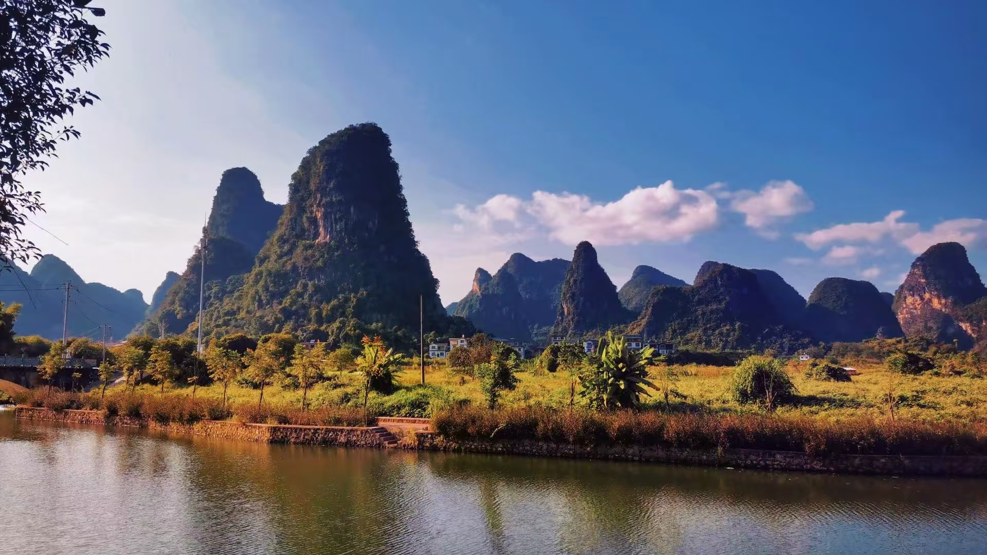 Shili Gallery，Yangshuo，Moon Mountain，Guilin Landscape，