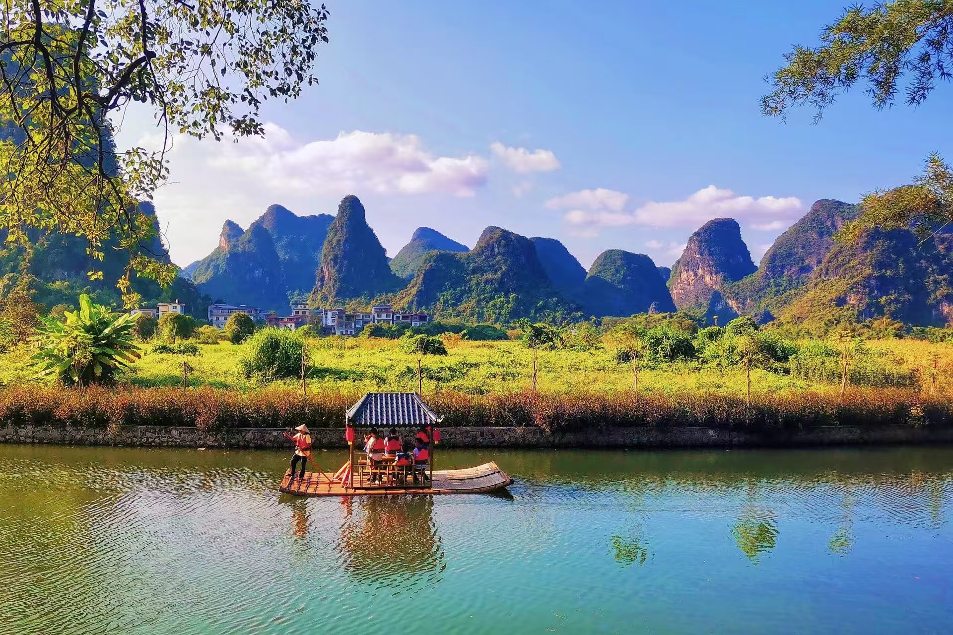 Shili Gallery，Yangshuo，Moon Mountain，Guilin Landscape，