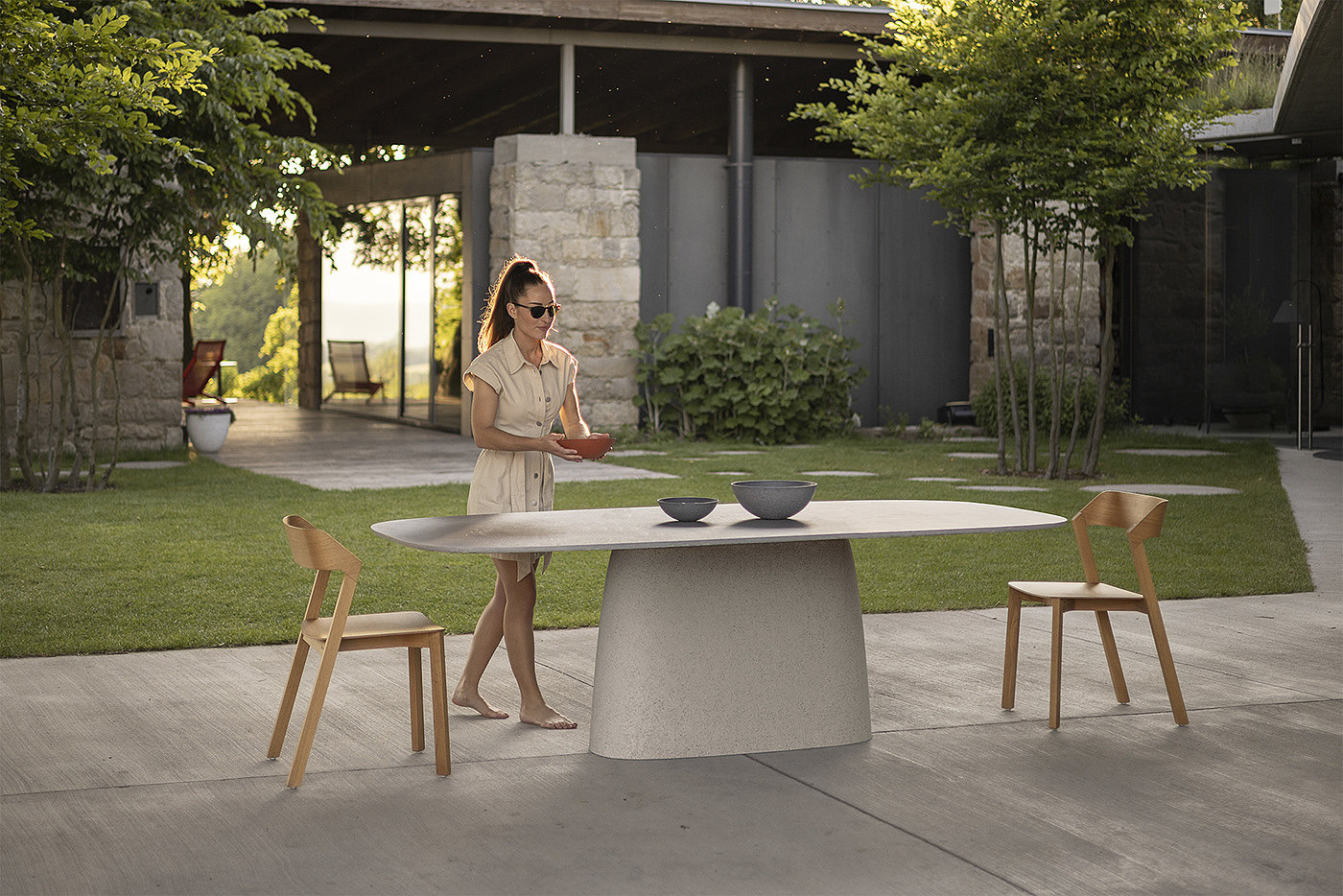 Levit，concrete，outdoors，Strong and durable，