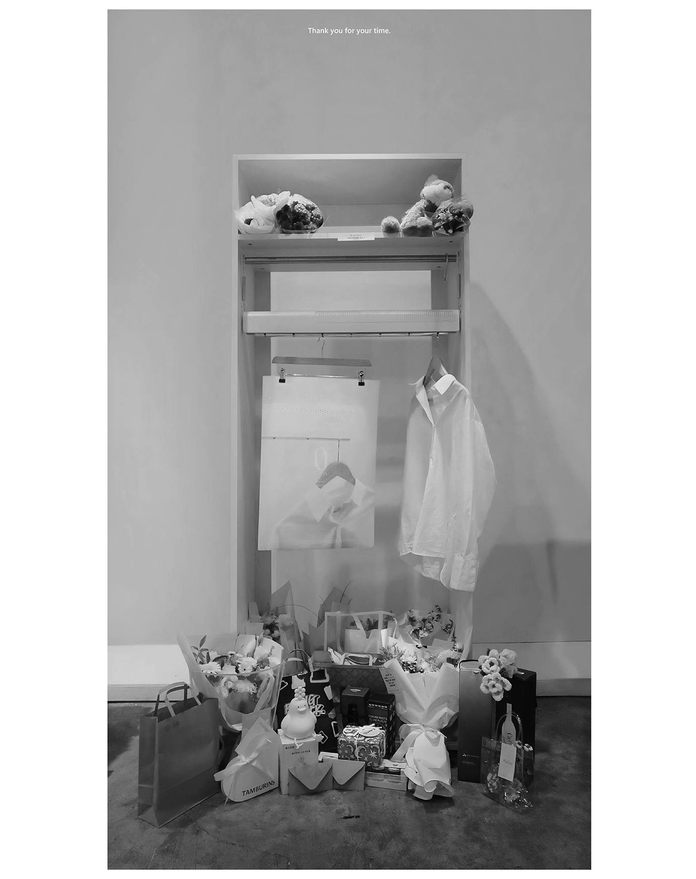 You know，coat hanger，Organize and store，