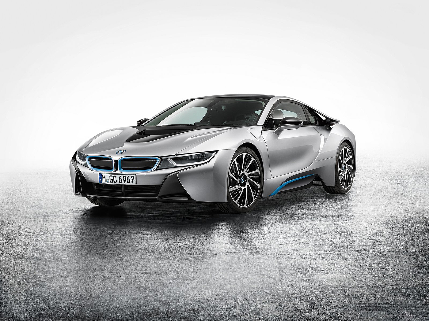 industrial design，Automobile design，bmw，conceptual design，Hand drawn，