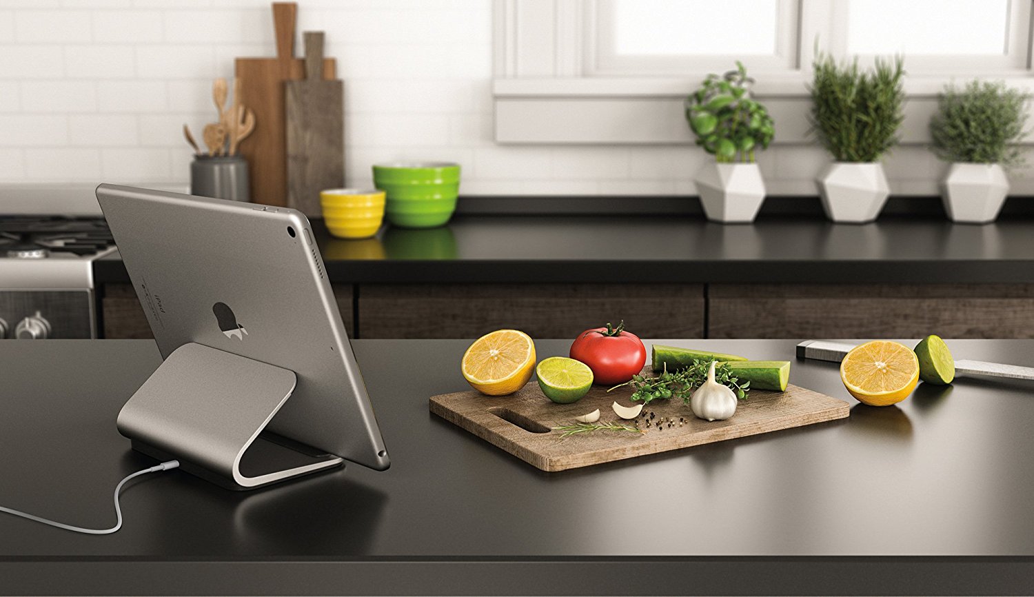 Logitech，IPad bracket，intelligence，