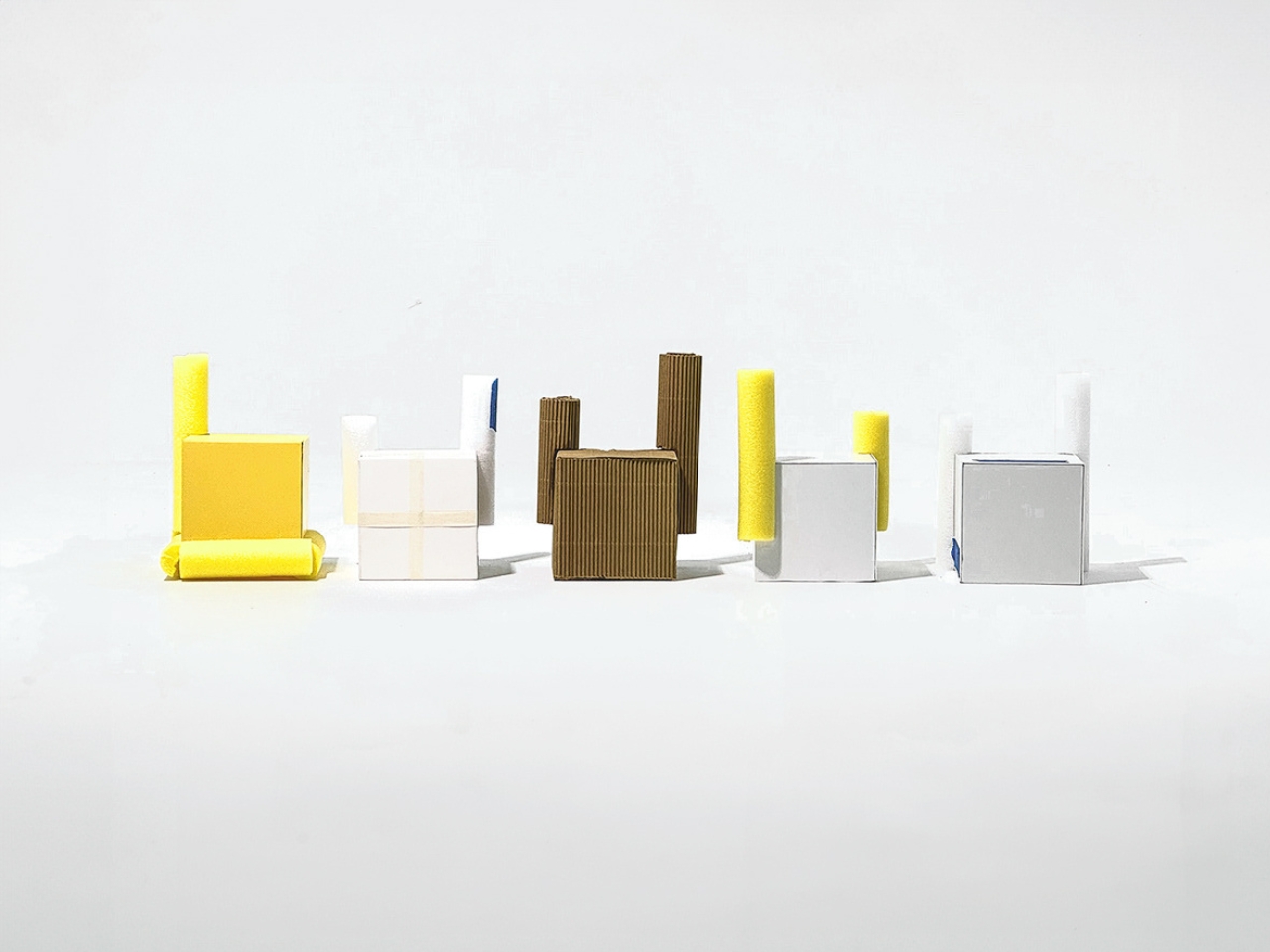 wi-fi，chimney，Lego blocks，Bright color，ornament，