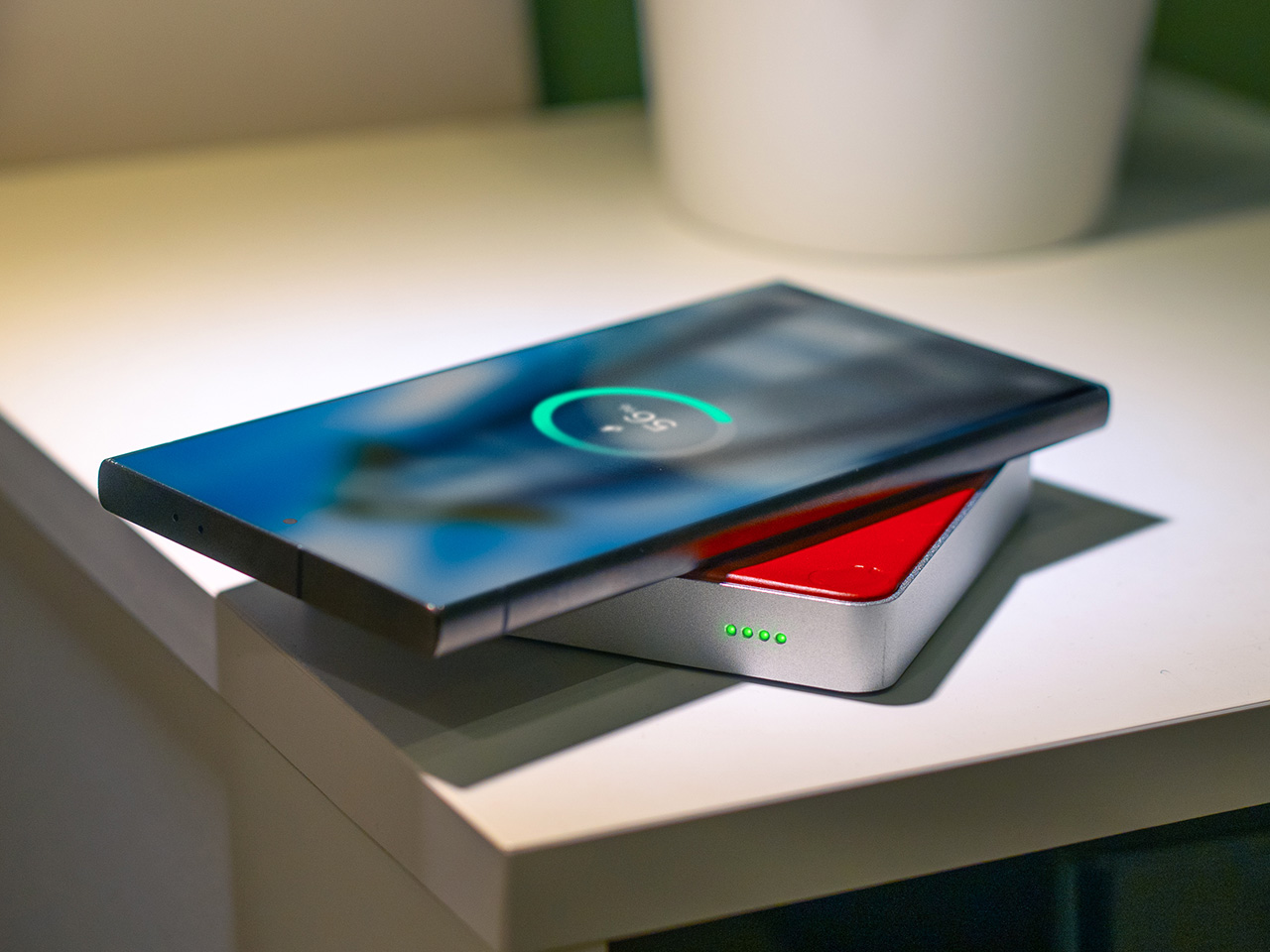 AL，Charger，Digital，Electronic equipment，