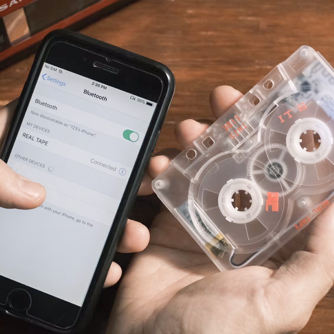 cassette player，innovative product，Bluetooth，Iconic，